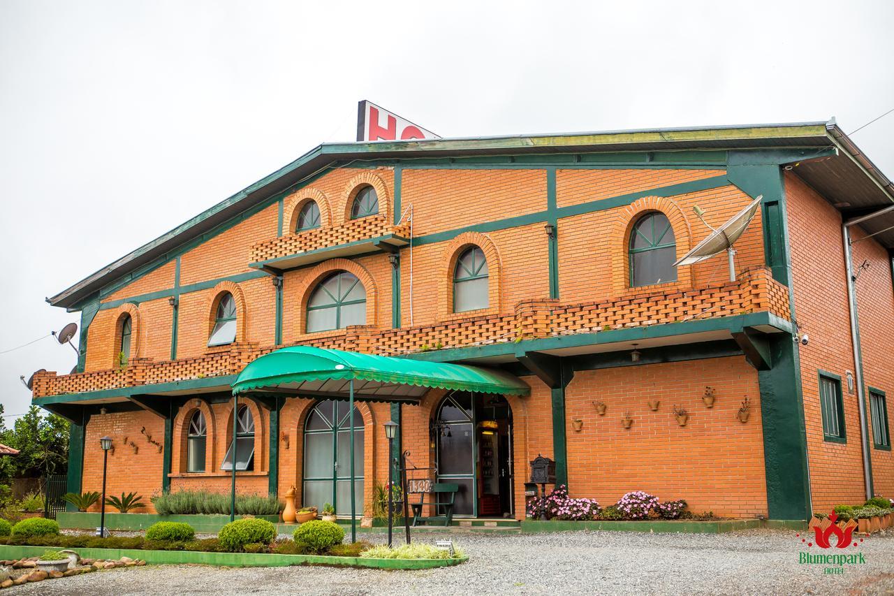Hotel Blumenpark Rio Negro  المظهر الخارجي الصورة